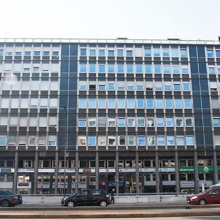 Youhosty - Pisani Big 13 Milan Exterior photo